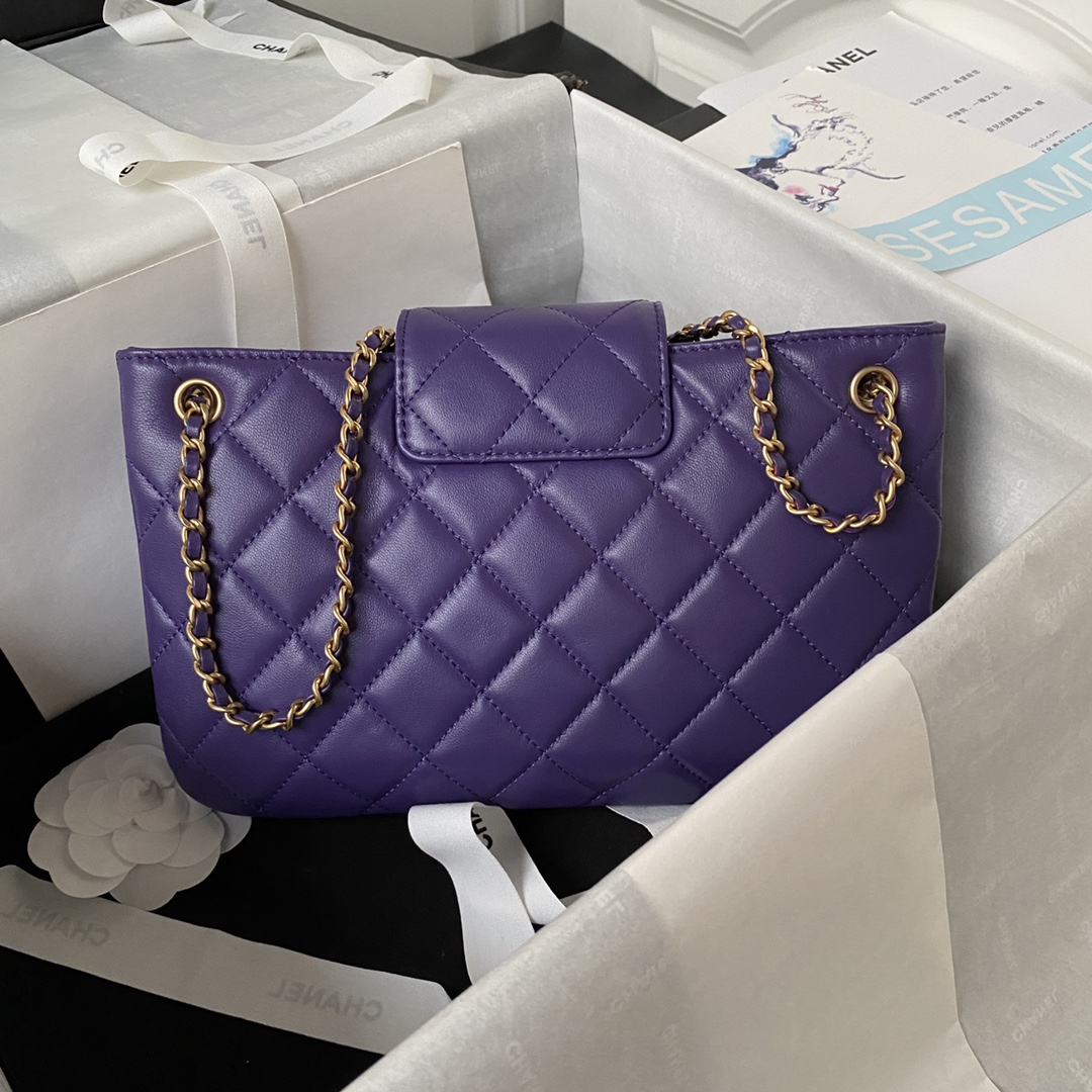 Lambskin Vintage Logo Cruise Shoulder Bag AS4603 Purple